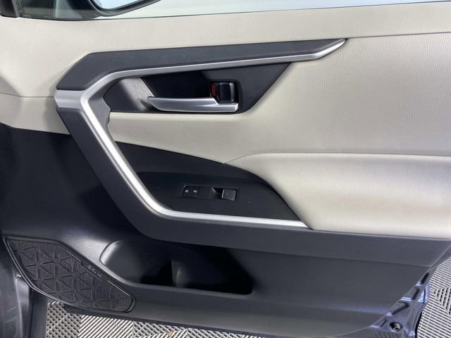 Used 2025 Toyota RAV4 XLE Premium w/ Weather Package AWD/4WD image 25