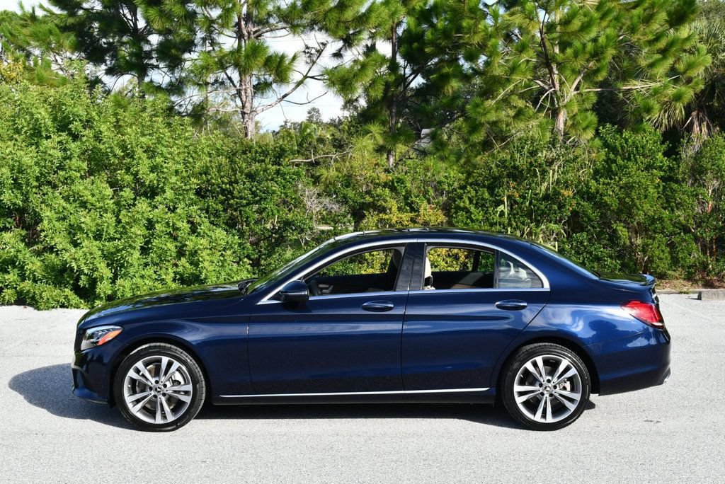 Used 2019 Mercedes-Benz C 300 4MATIC Sedan image 25