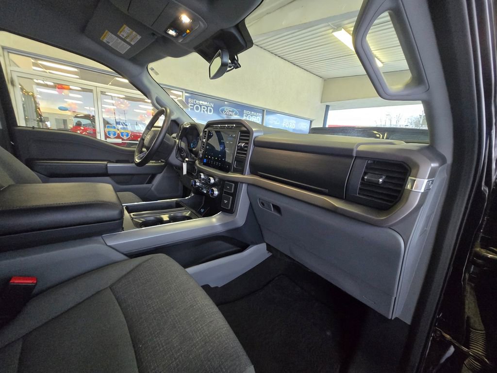 Used 2024 Ford F150 XLT w/ Mobile Office Package image 25