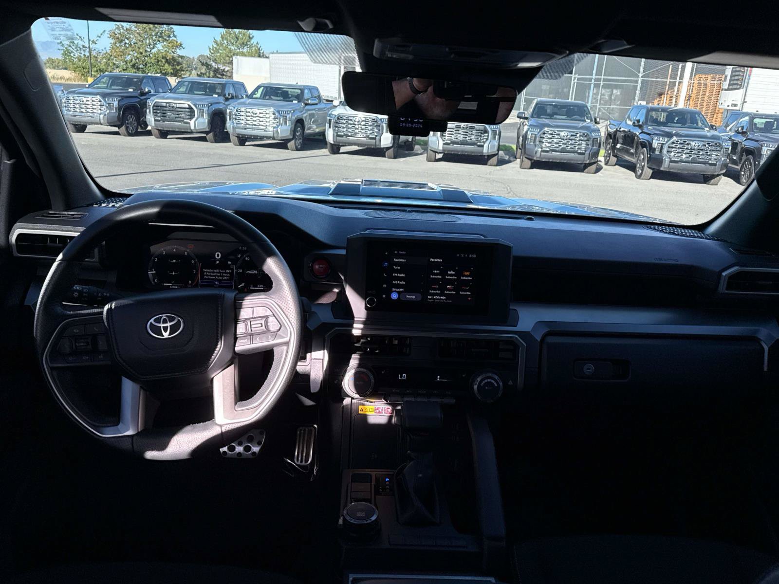 Used 2025 Toyota 4Runner TRD Sport AWD/4WD image 15
