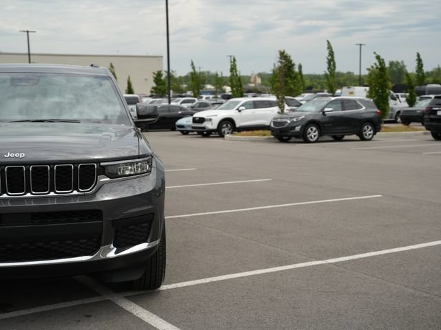 New 2026 Jeep Grand Cherokee L 4WD image 40