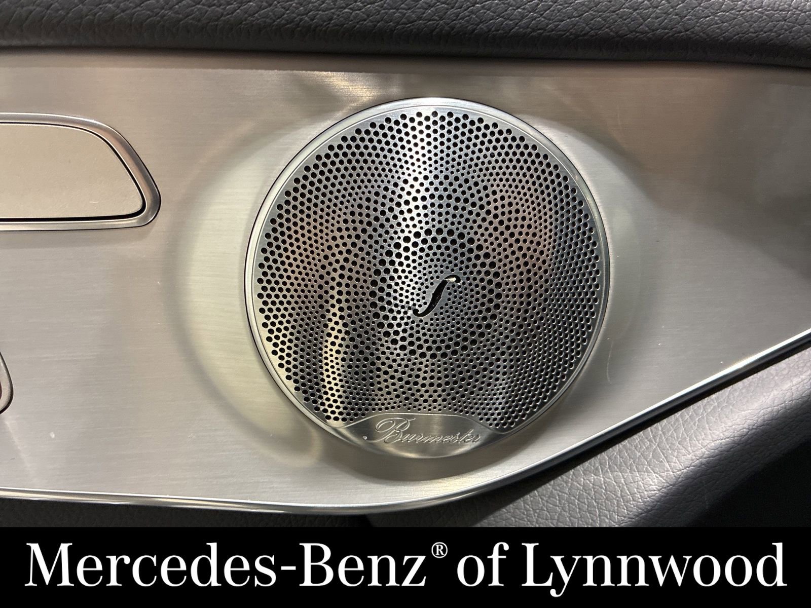 Used 2019 Mercedes-Benz GLC 300 4MATIC image 19