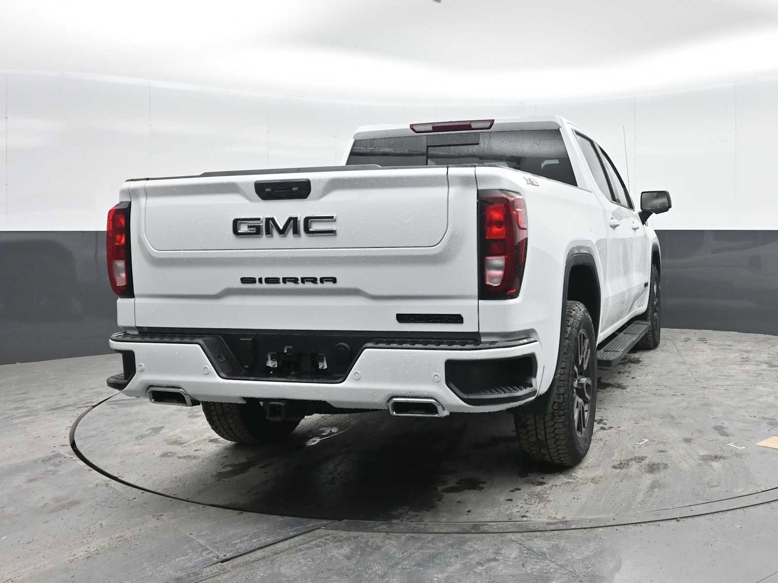 New 2026 GMC Sierra 1500 Elevation w/ Elevation Premium Package AWD/4WD image 10
