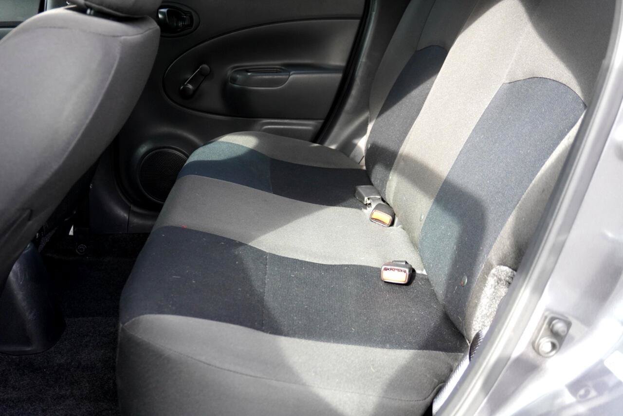 Used 2018 Nissan Versa Note S FWD image 17