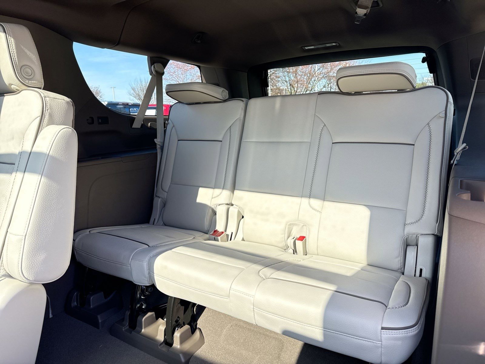 New 2026 GMC Yukon XL Denali image 22