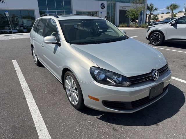 Used 2010 Volkswagen Jetta SE image 1