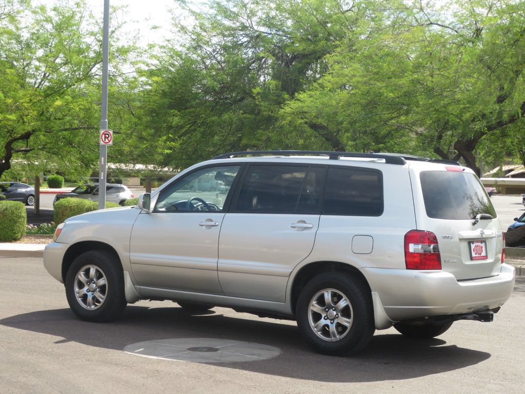 Used 2004 Toyota Highlander 4WD V6 image 5