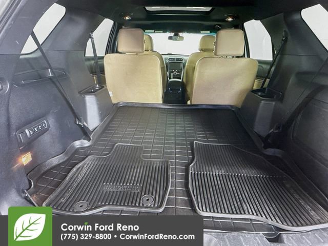 Used 2017 Ford Explorer Limited w/ Equipment Group 301A AWD/4WD image 28