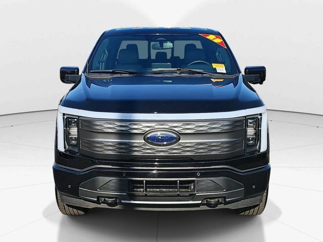 Used 2023 Ford F150 Lightning Lariat image 8