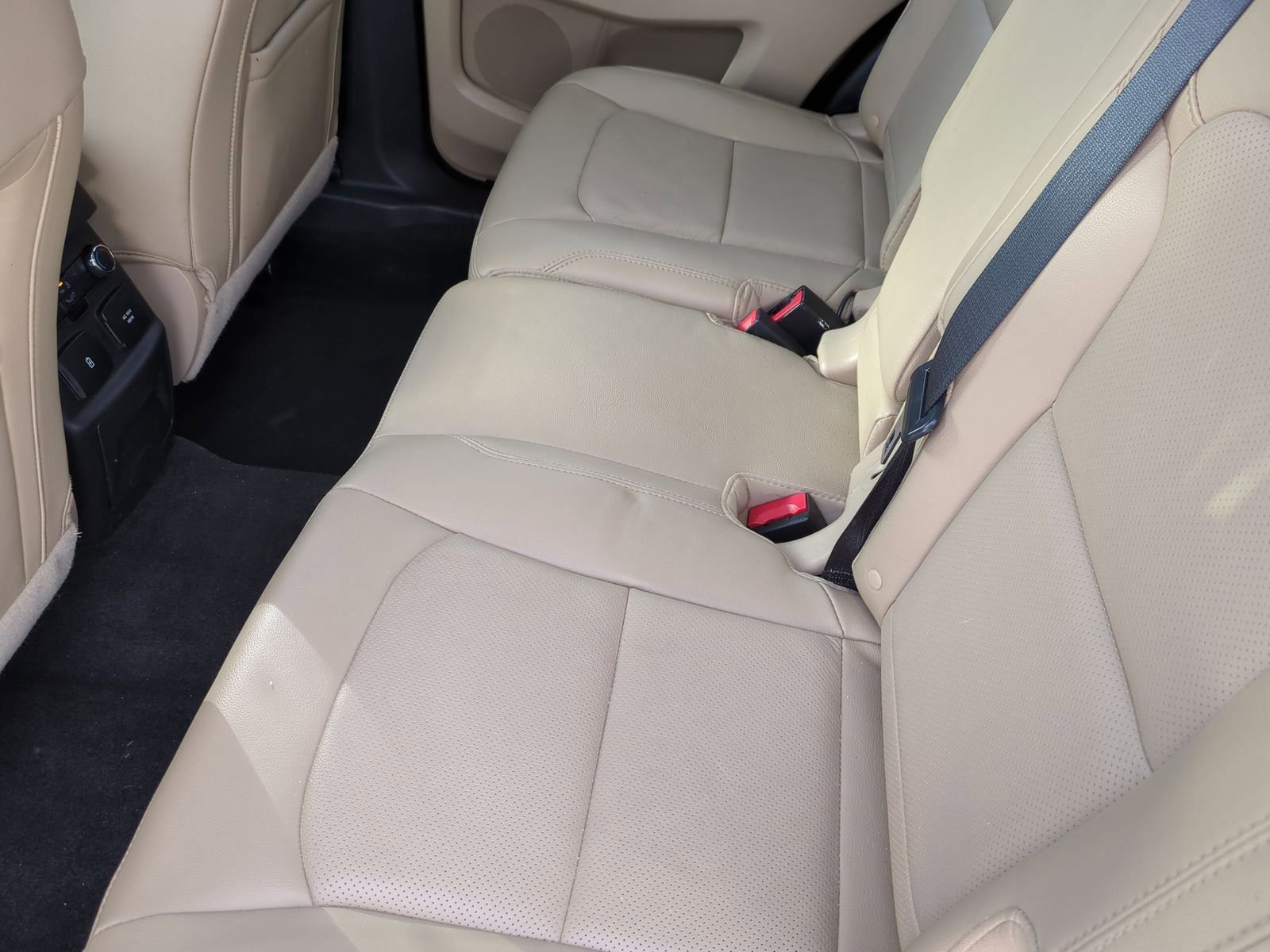 Used 2017 Ford Explorer Limited w/ Equipment Group 301A image 27