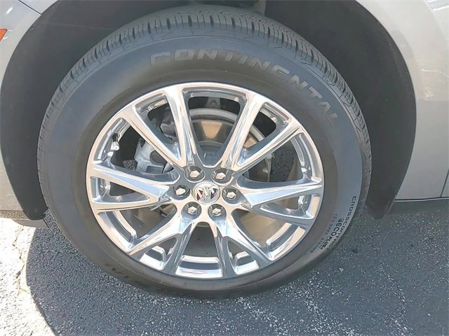 Certified 2023 Buick Enclave Essence w/ Experience Buick Package image 9