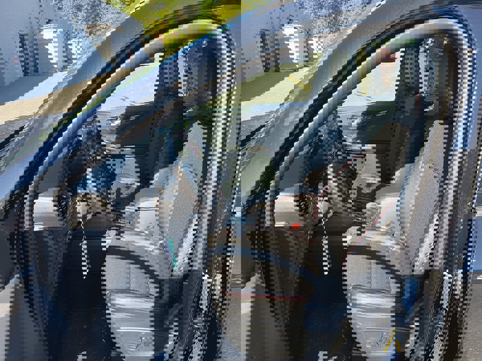 New 2025 Ford Escape ST-Line Elite w/ Tech Pack #1 image 17