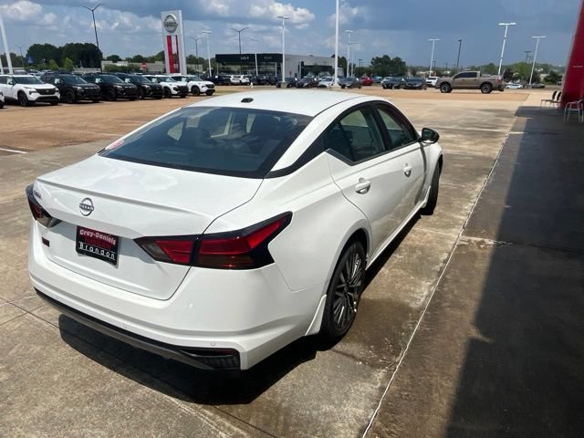 New 2026 Nissan Altima 2.5 SV FWD image 4