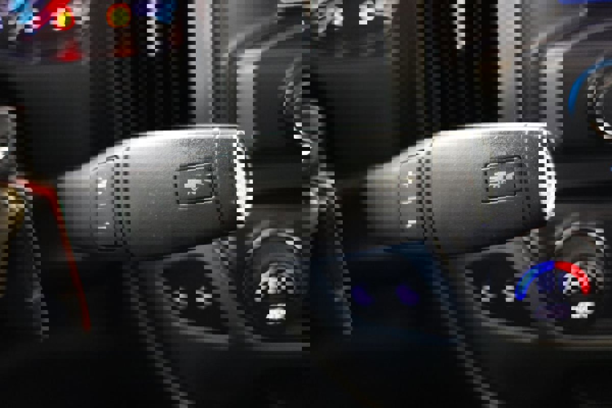 Used 2016 Chevrolet Silverado 2500 LT w/ LT Convenience Package image 6