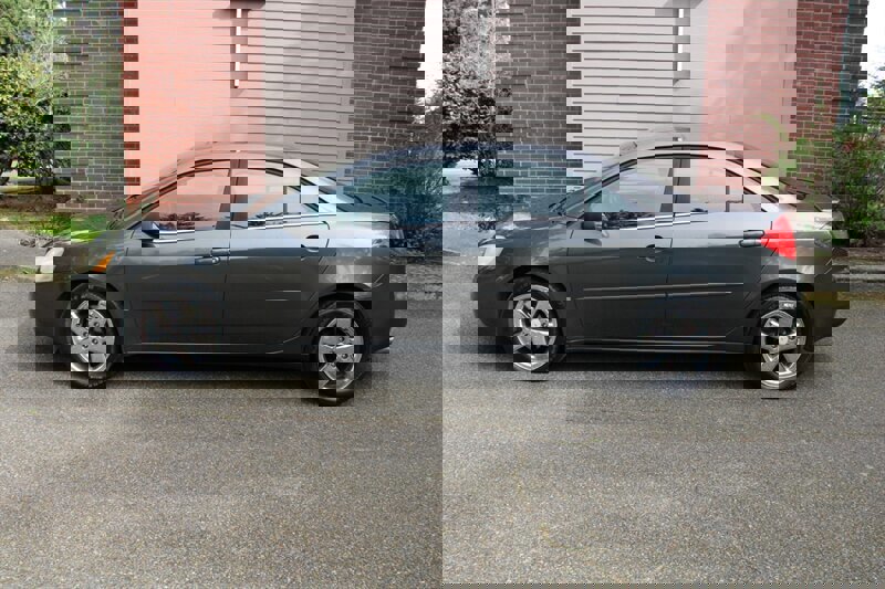 Used 2007 Pontiac G6 GT w/ Premium Package image 12