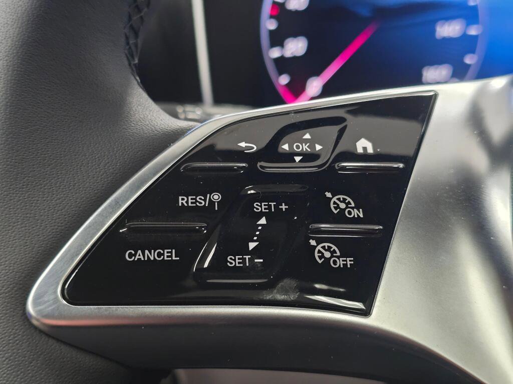 New 2026 Mercedes-Benz GLC 300 4MATIC image 39