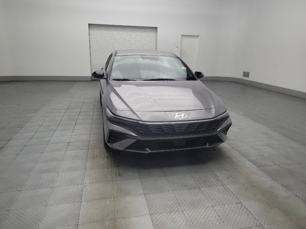 Used 2025 Hyundai Elantra Sport w/ Cargo Package FWD image 14