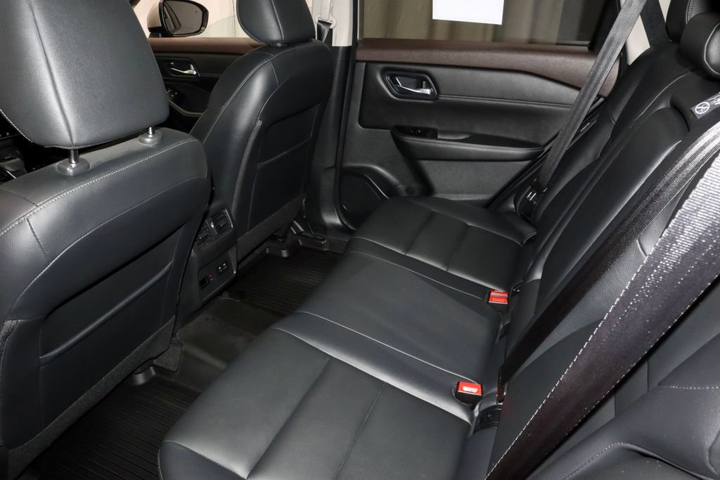Used 2022 Nissan Rogue SL AWD/4WD image 21
