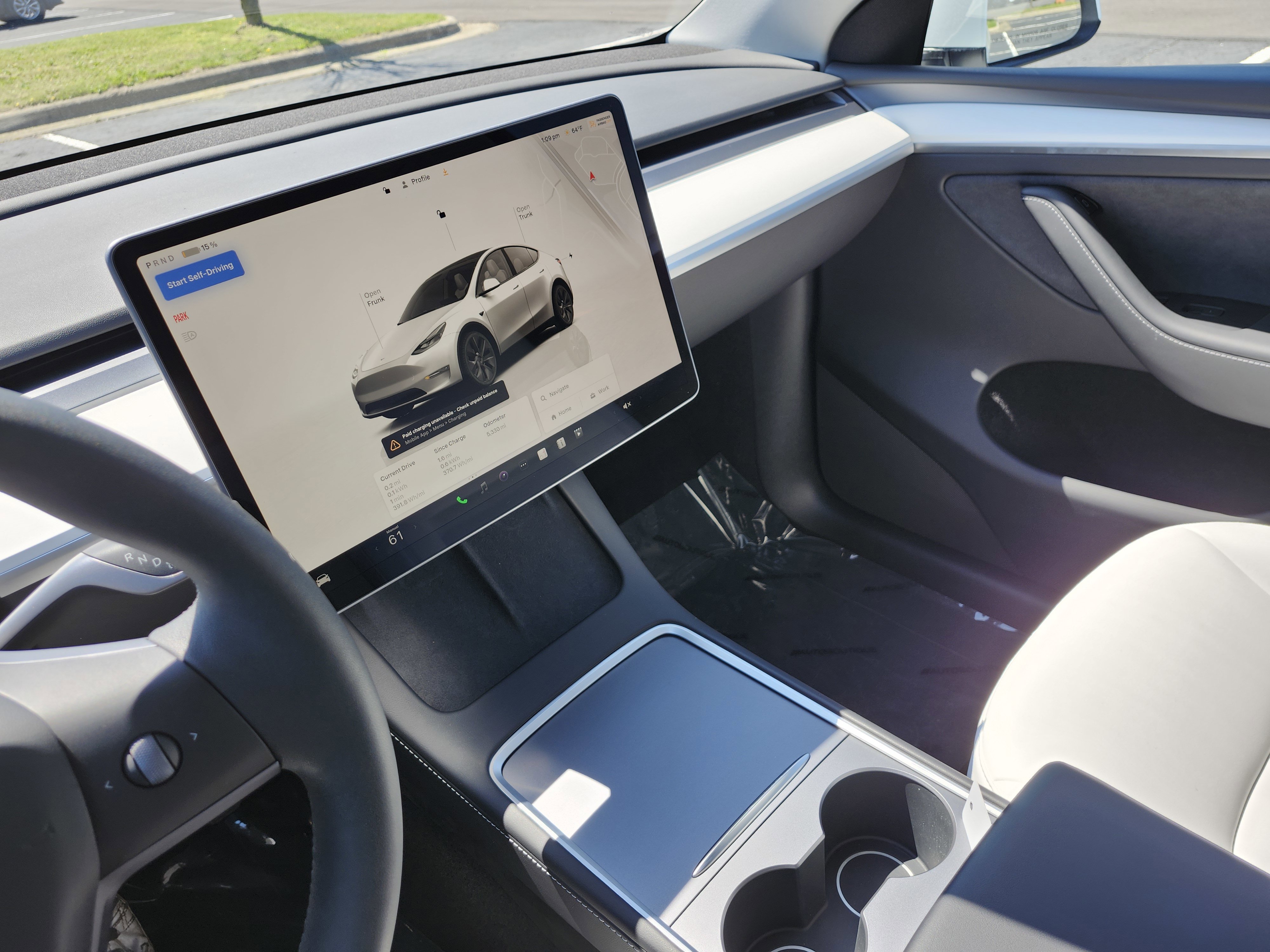 Used 2024 Tesla Model Y Long Range AWD/4WD image 29