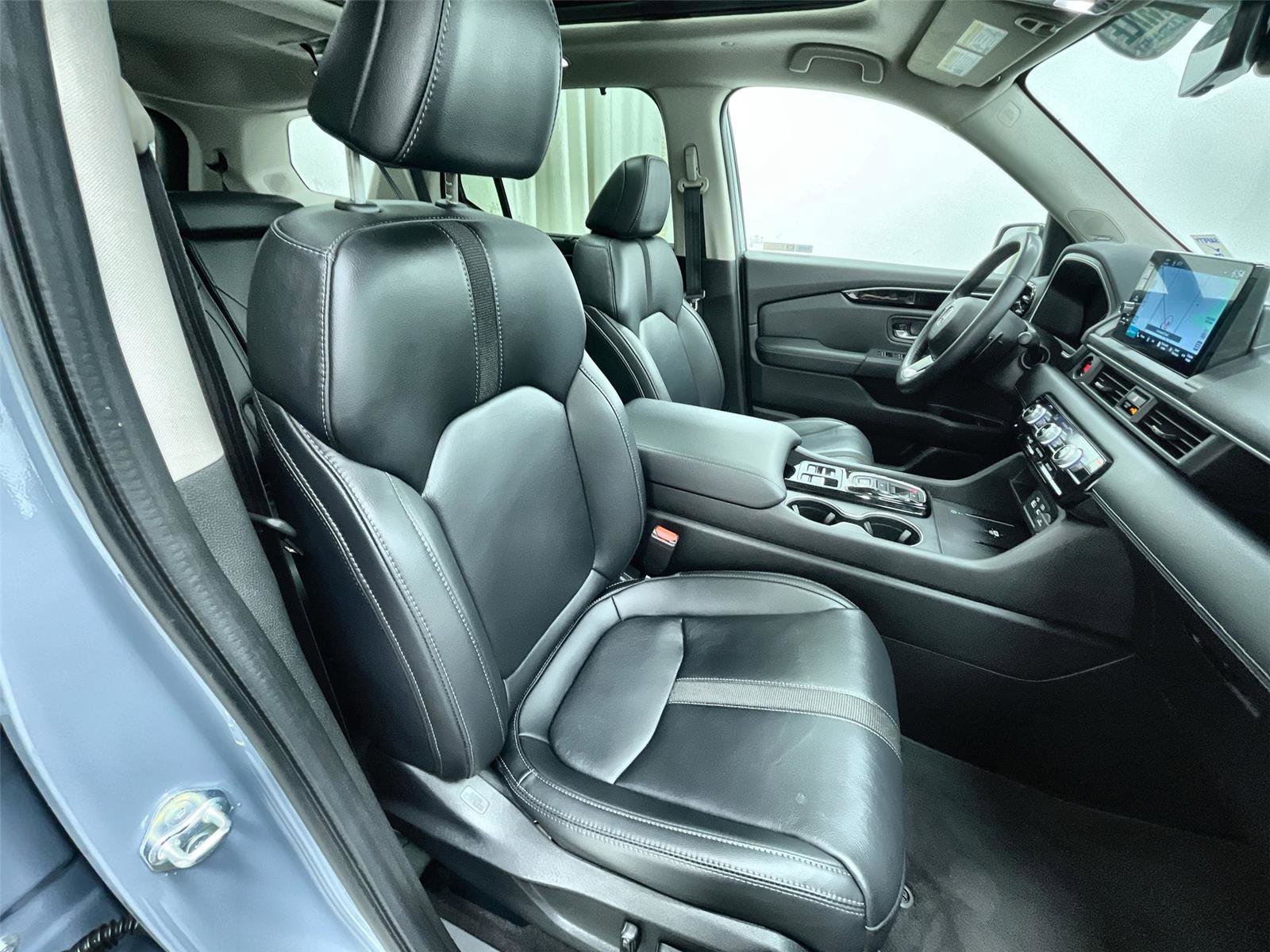 Certified 2023 Honda Pilot Touring image 33