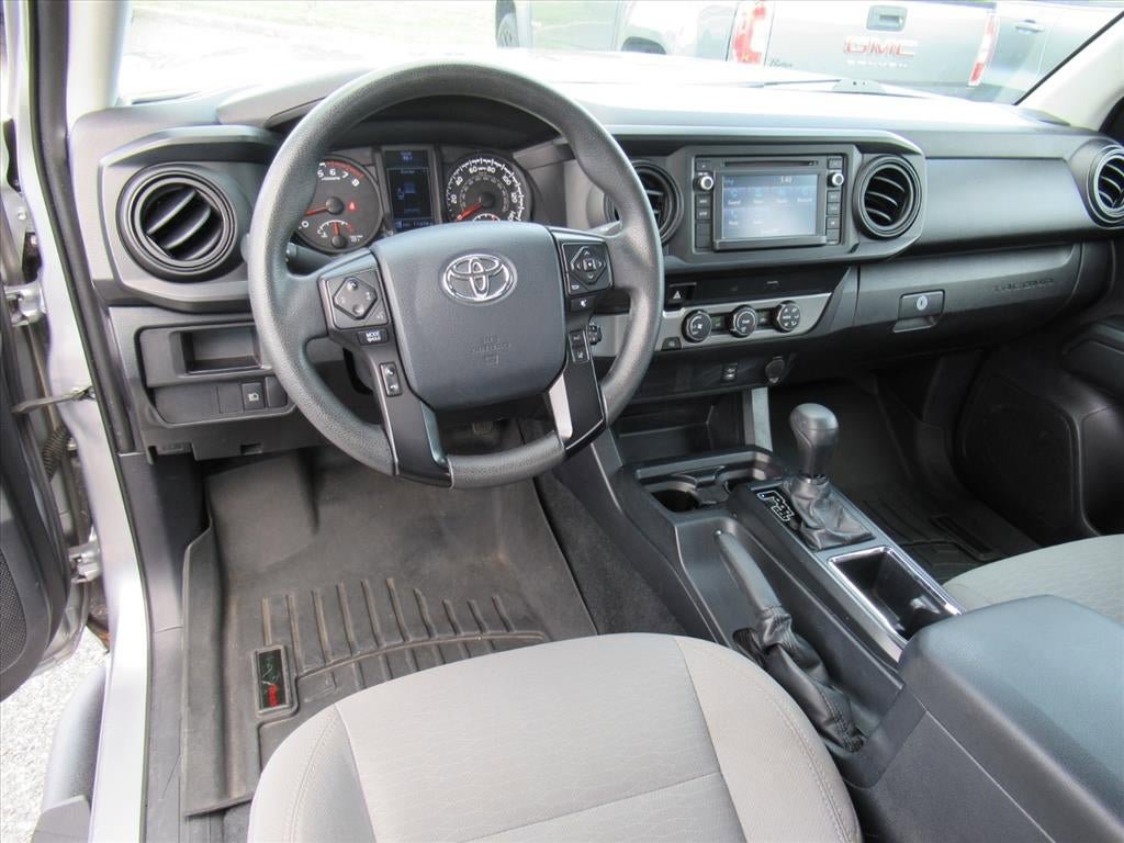 Used 2019 Toyota Tacoma SR RWD image 15