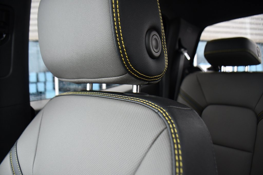 Used 2025 Chevrolet Colorado ZR2 image 38