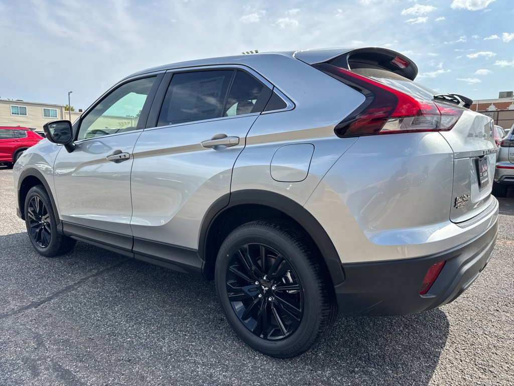 New 2026 Mitsubishi Eclipse Cross LE AWD/4WD image 6