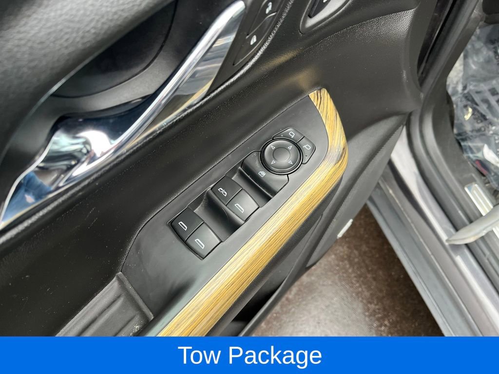 Used 2017 GMC Acadia Denali w/ Technology Package image 14