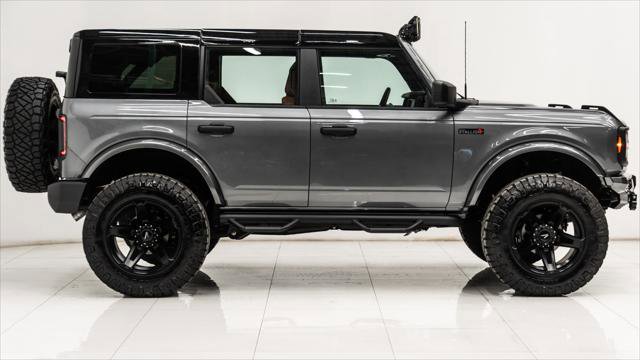 Used 2025 Ford Bronco CUSTOM image 4