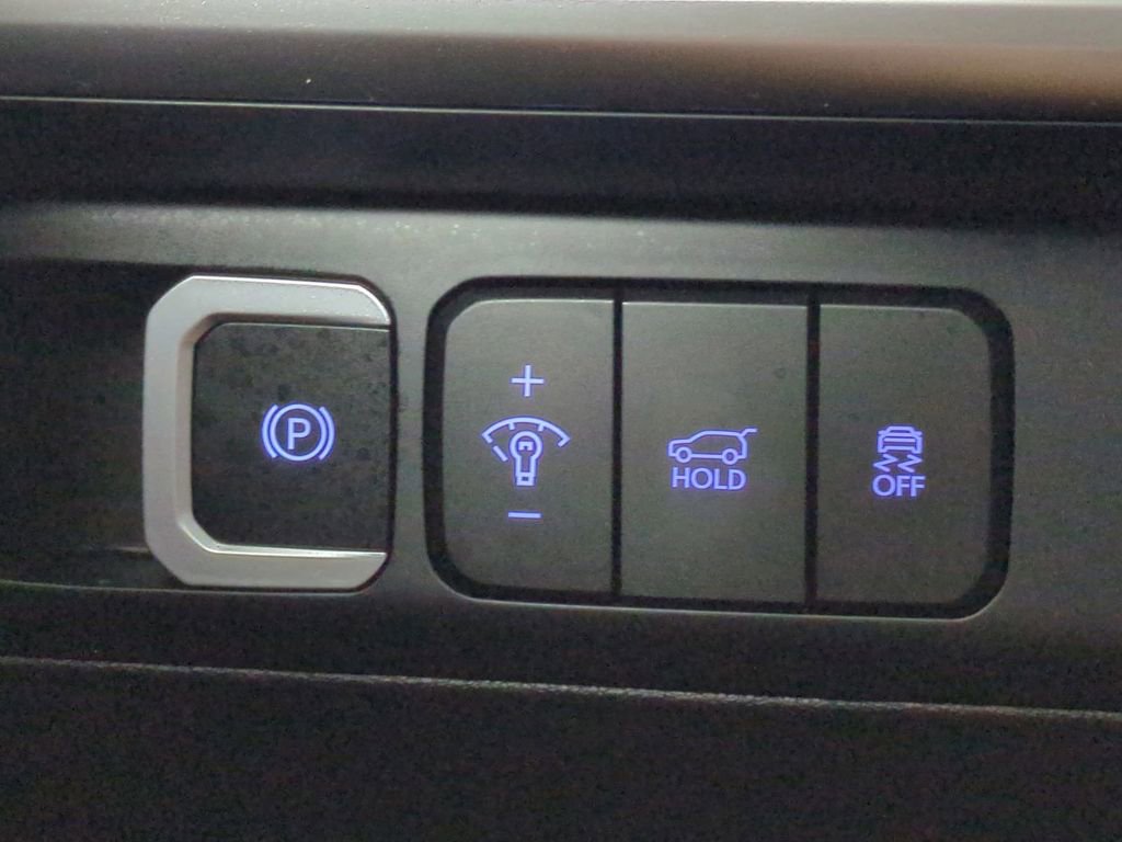 Certified 2025 Hyundai Santa Fe SEL image 29