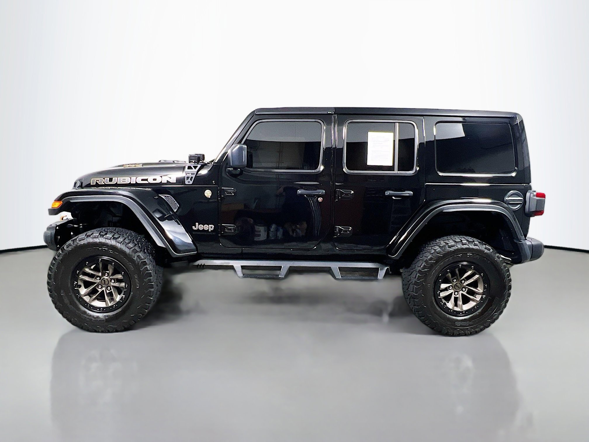Used 2024 Jeep Wrangler Unlimited Rubicon 392 image 9