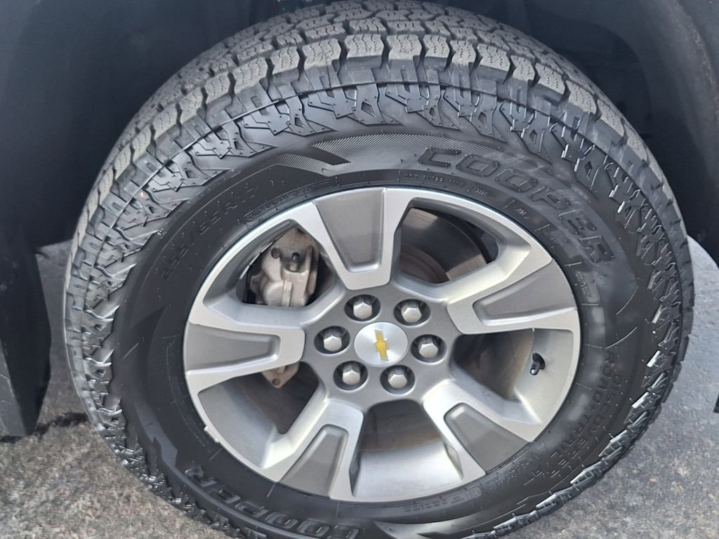 Used 2020 Chevrolet Colorado Z71 image 36