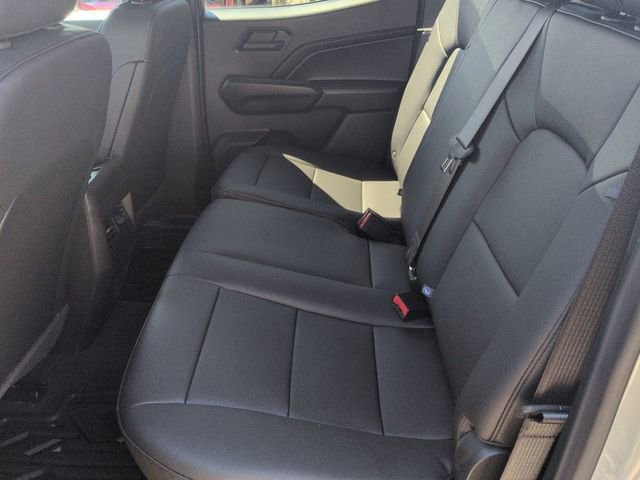 Used 2025 Chevrolet Colorado Trail Boss AWD/4WD image 26
