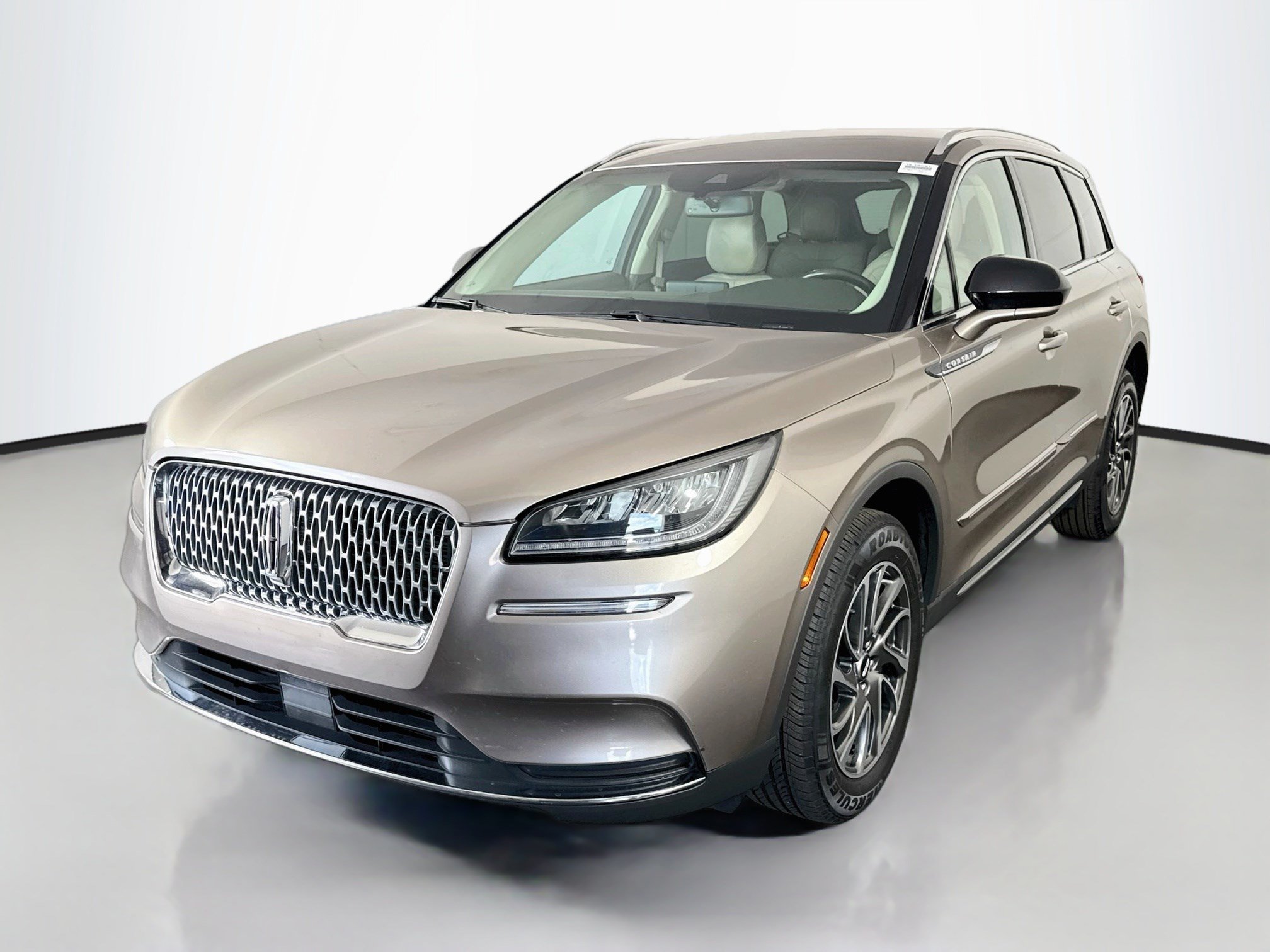 Used 2020 Lincoln Corsair FWD w/ Equipment Group 101A image 4