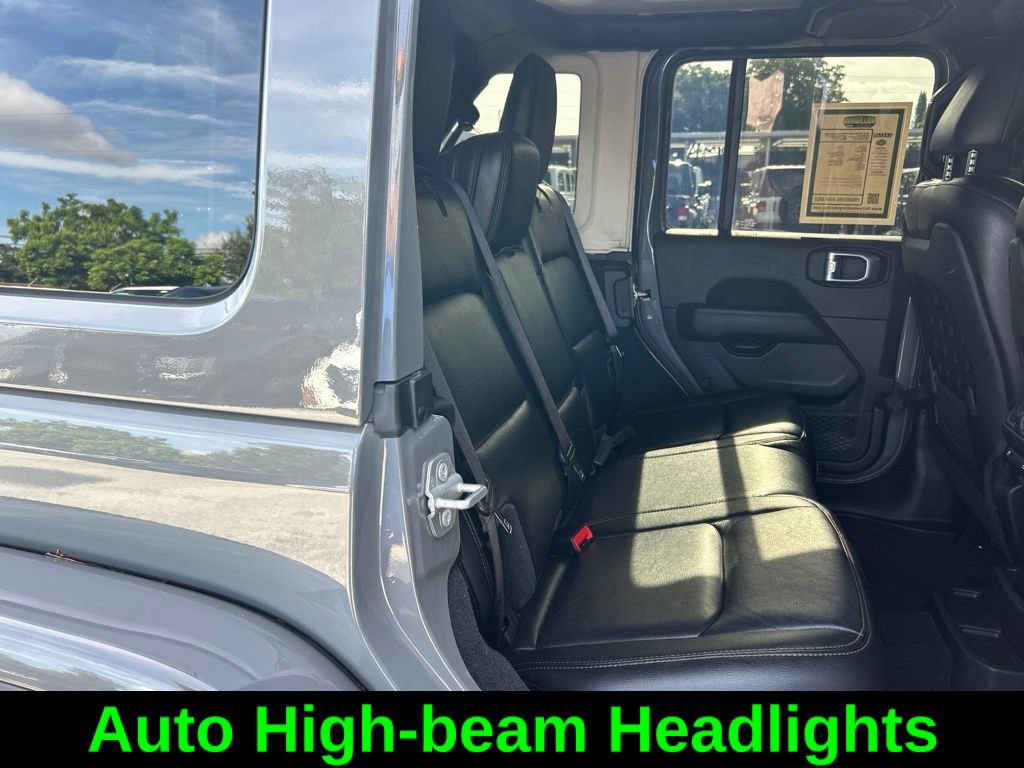 Used 2022 Jeep Wrangler Unlimited Rubicon w/ Trailer Tow Package AWD/4WD image 31