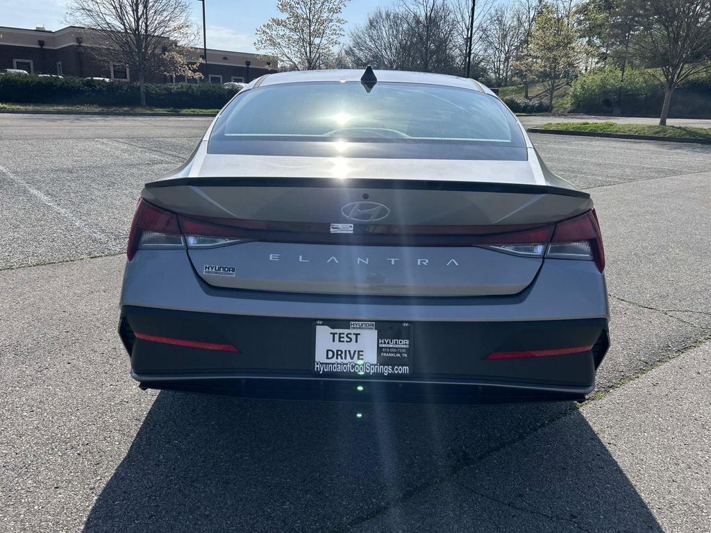 New 2026 Hyundai Elantra Sport image 6