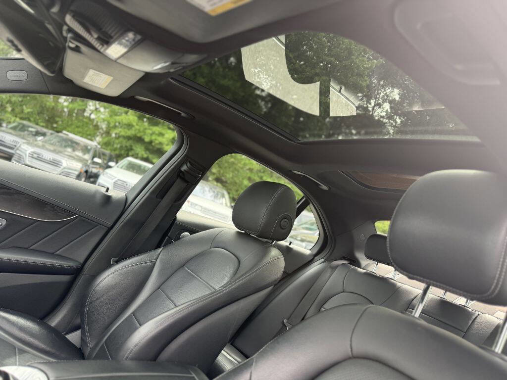 Used 2015 Mercedes-Benz C 300 Sedan w/ Sport Package image 16