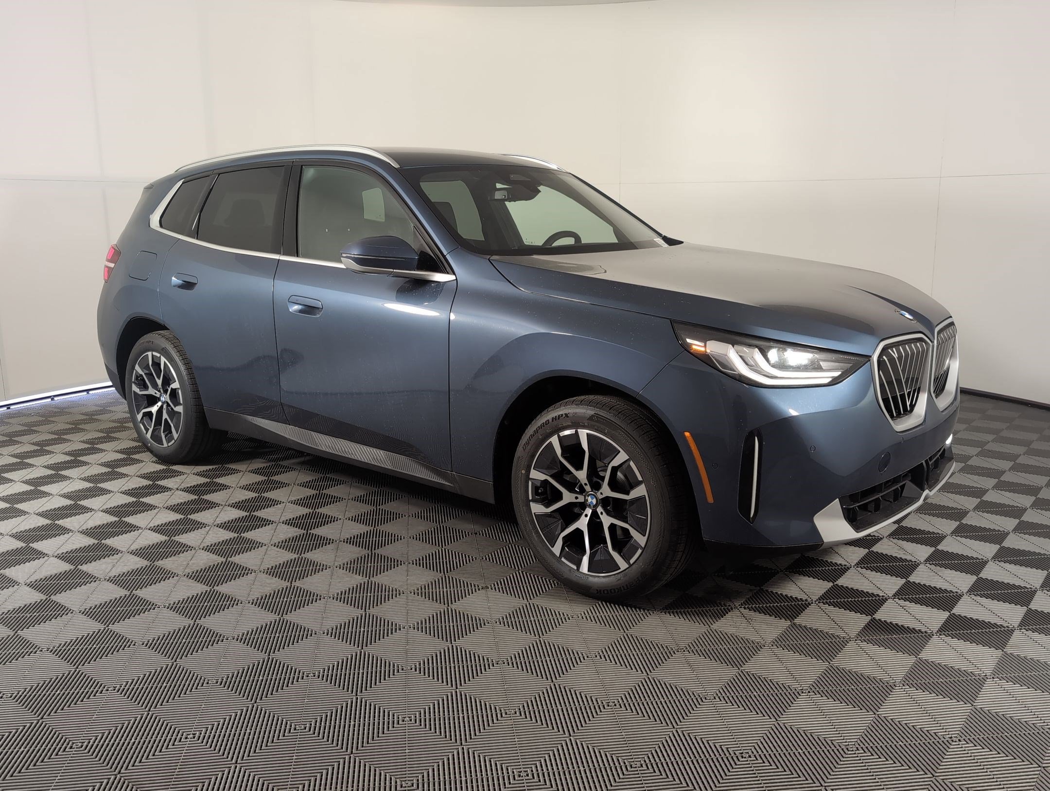 Used 2026 BMW X3 xDrive30 image 6