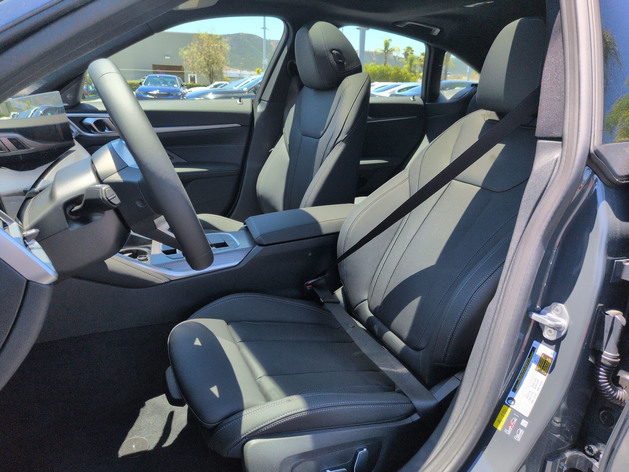 New 2026 BMW i4 eDrive40 w/ M Sport Package RWD image 16