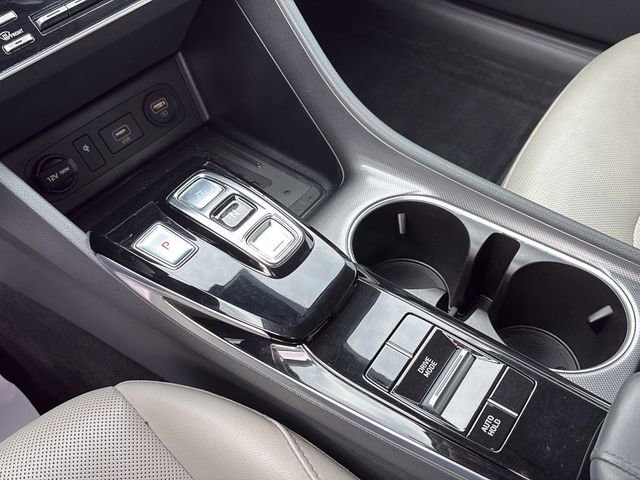 Used 2020 Hyundai Sonata SEL w/ Premium Package image 17