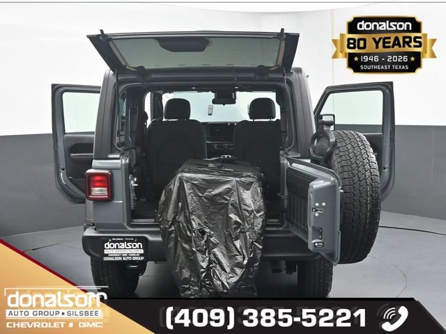 Used 2025 Jeep Wrangler Sport AWD/4WD image 23