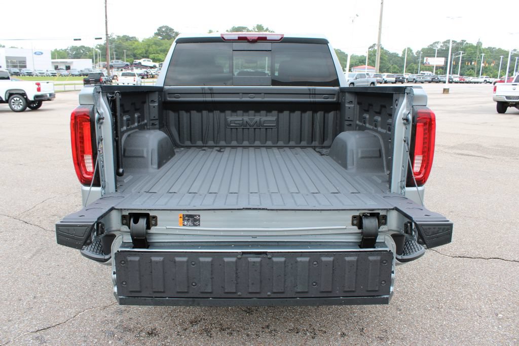 Used 2025 GMC Sierra 1500 Denali w/ Denali Reserve Package AWD/4WD image 22