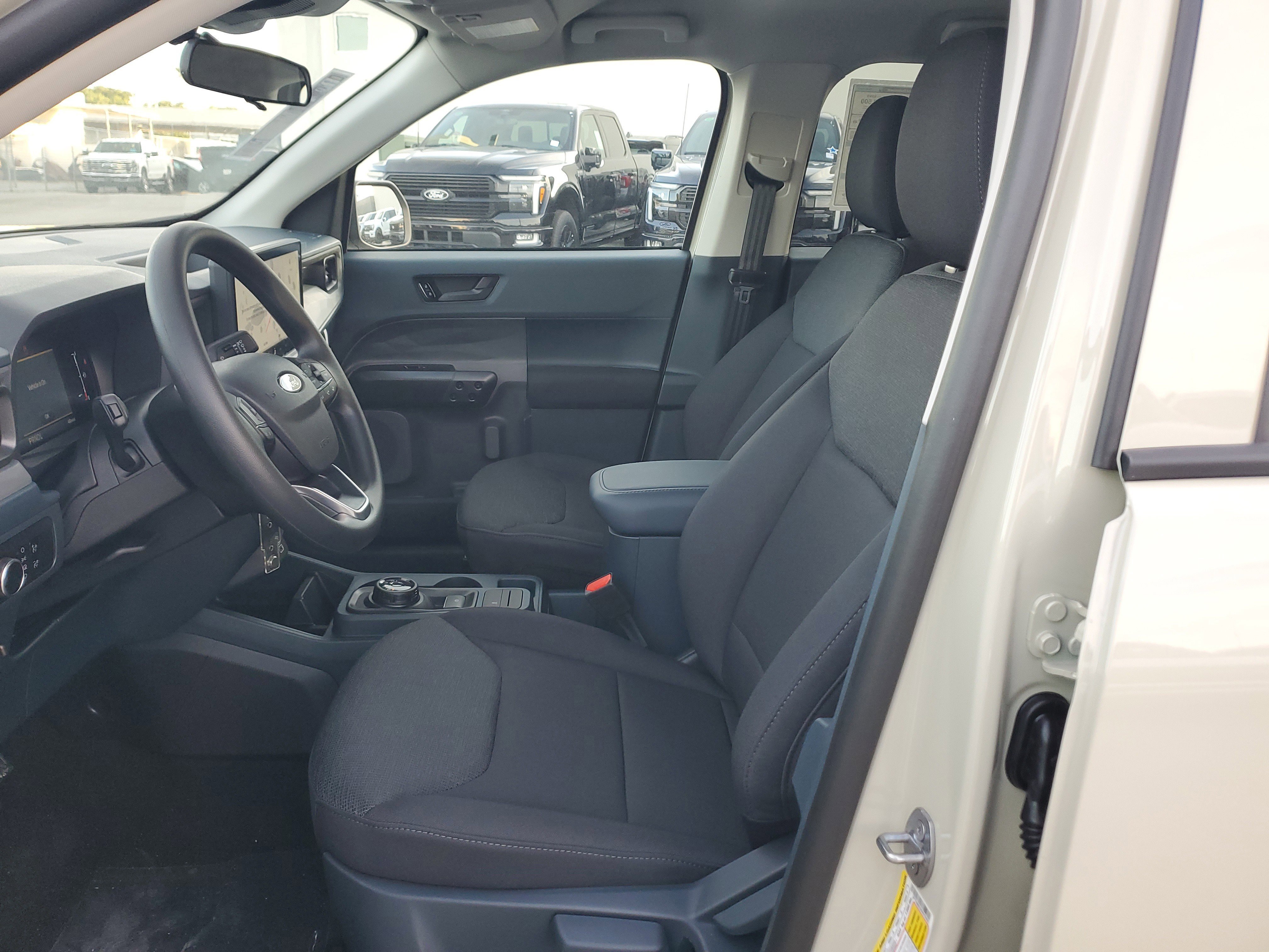 New 2025 Ford Maverick XL w/ Equipment Group 101A image 11