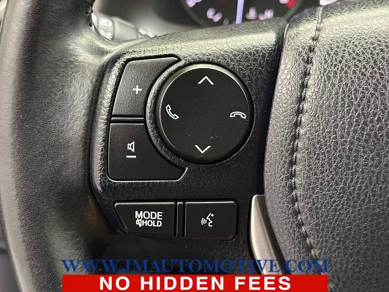 Used 2018 Toyota RAV4 XLE image 44