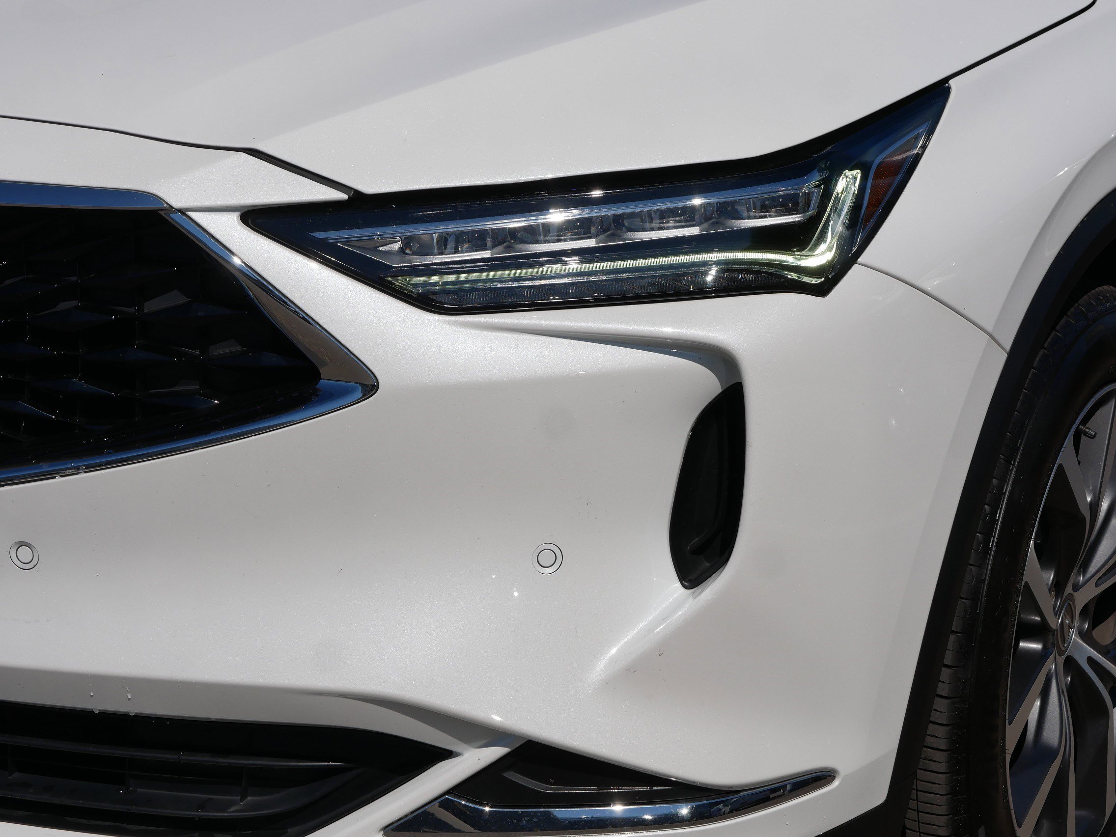 Used 2022 Acura MDX SH-AWD w/ Technology Package image 16