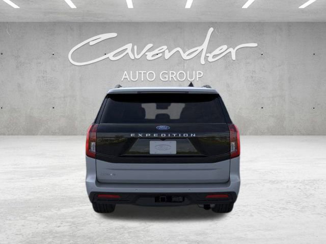 New 2026 Ford Expedition Active image 5