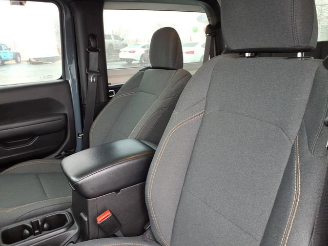 Used 2024 Jeep Wrangler Sport S image 12