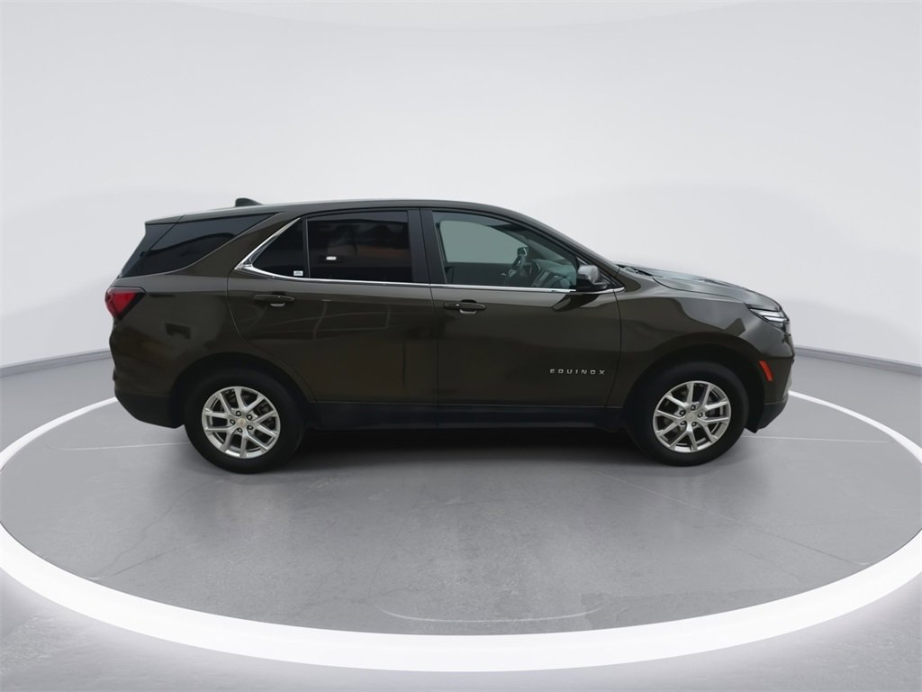 Used 2023 Chevrolet Equinox LT image 9