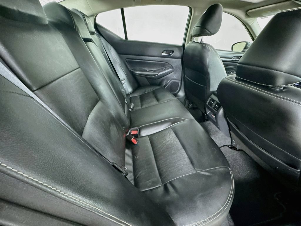 Used 2019 Nissan Altima 2.5 Platinum FWD image 29