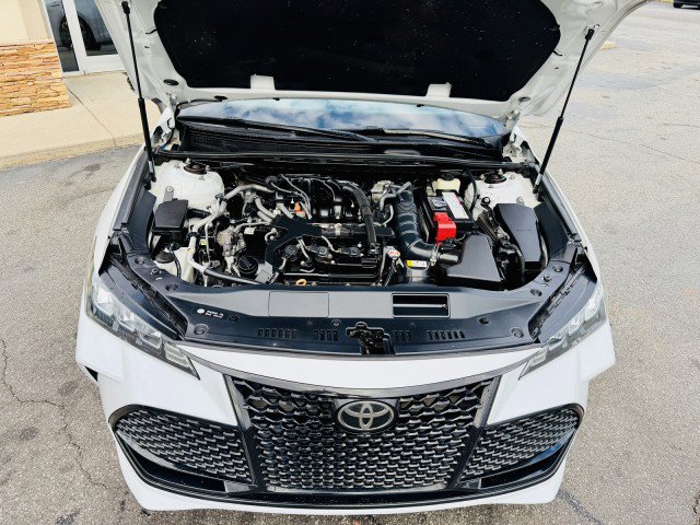 Used 2019 Toyota Avalon XSE w/ All Weather Liner Package image 25